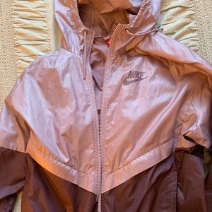 Nike Windbreaker PURPLE